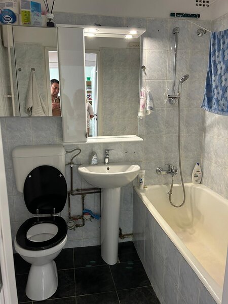 Drumul Taberei, Frigocom,